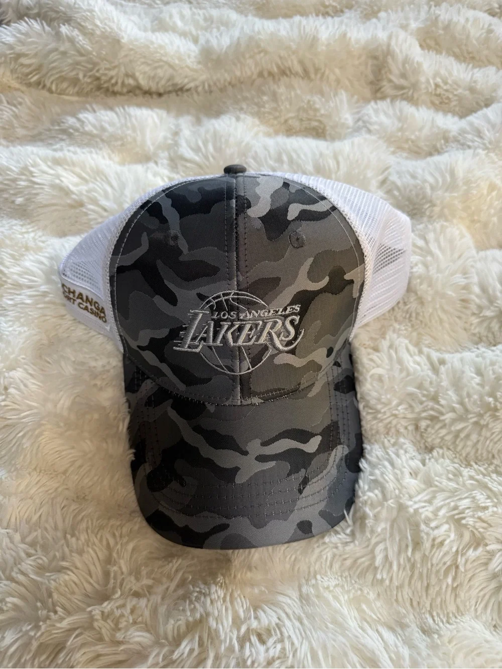 Los Angeles Lakers Gray Camo Trucker Hat